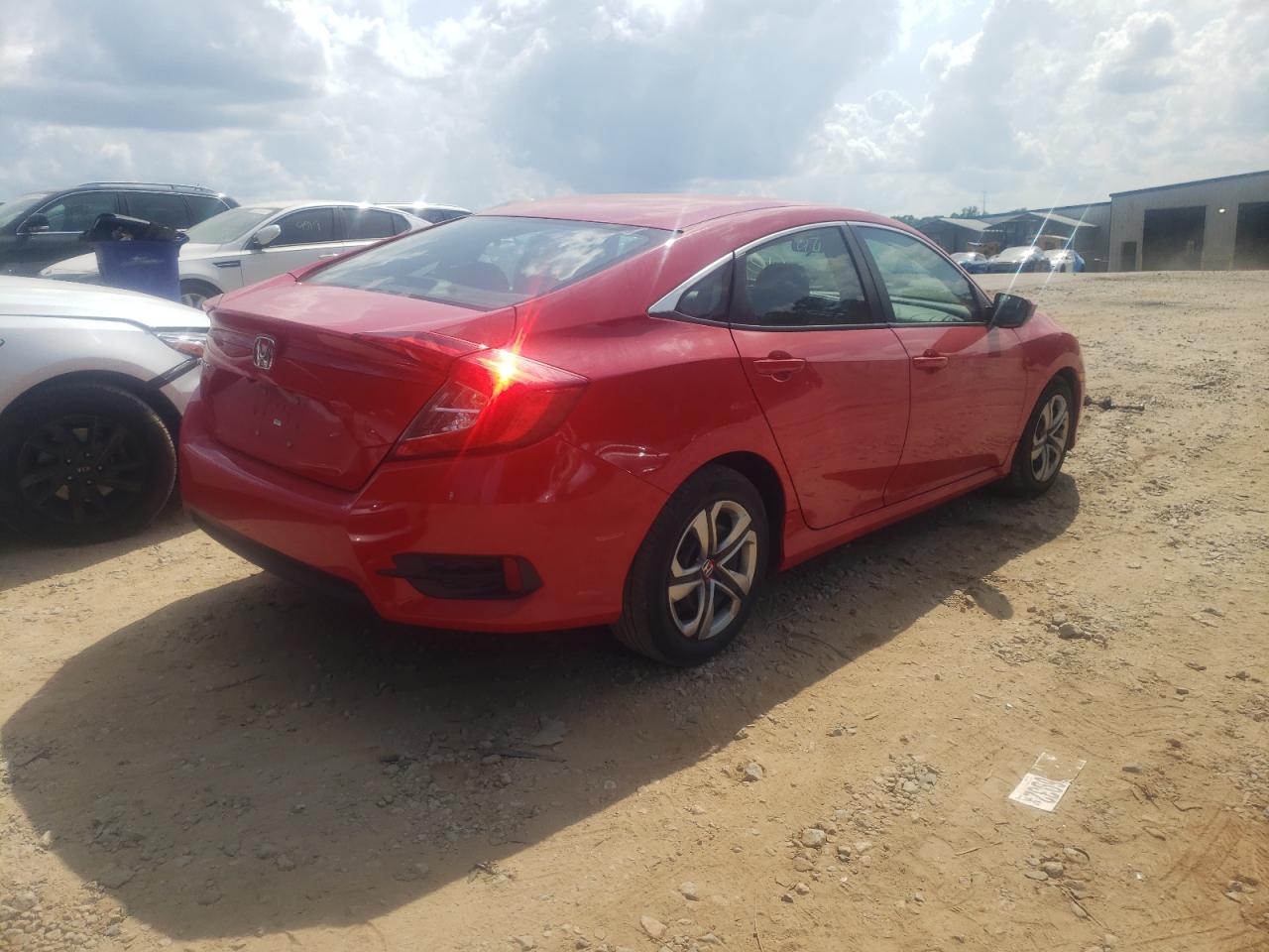 Photo 4 from auction – 2018 HONDA CIVIC LX with VIN 2HGFC2F59JH585059