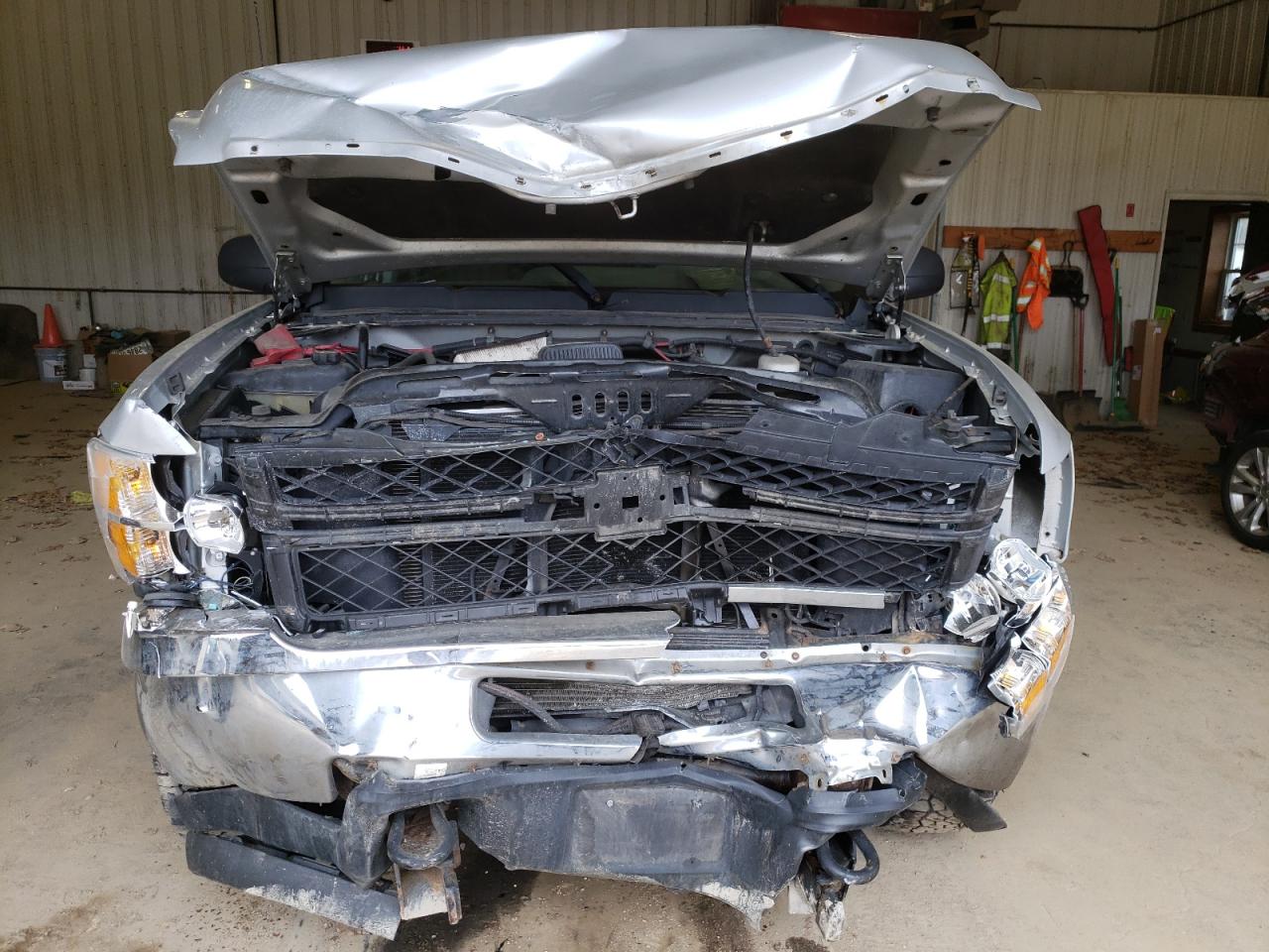 Photo 19 from auction – 2011 CHEVROLET SILVERADO with VIN 1GC2KVCG6BZ435158