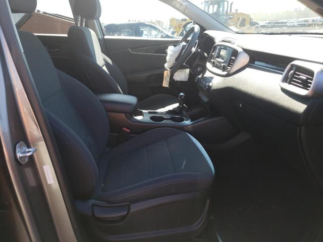 Photo 5 from auction – 2018 KIA SORENTO LX with VIN 5XYPGDA31JG344006