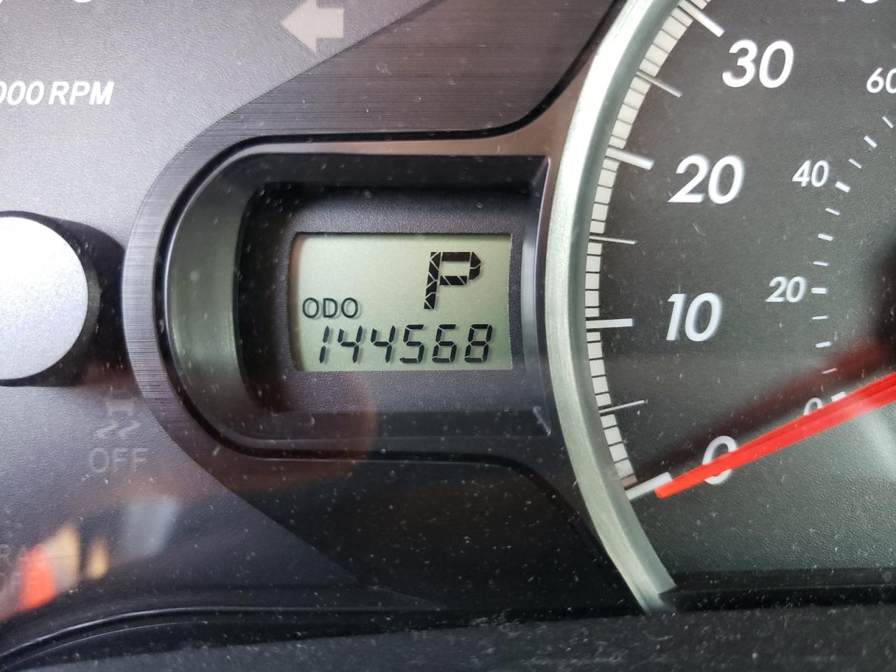 Photo 8 from auction – 2012 TOYOTA SIENNA LE with VIN 5TDKK3DC0CS180137