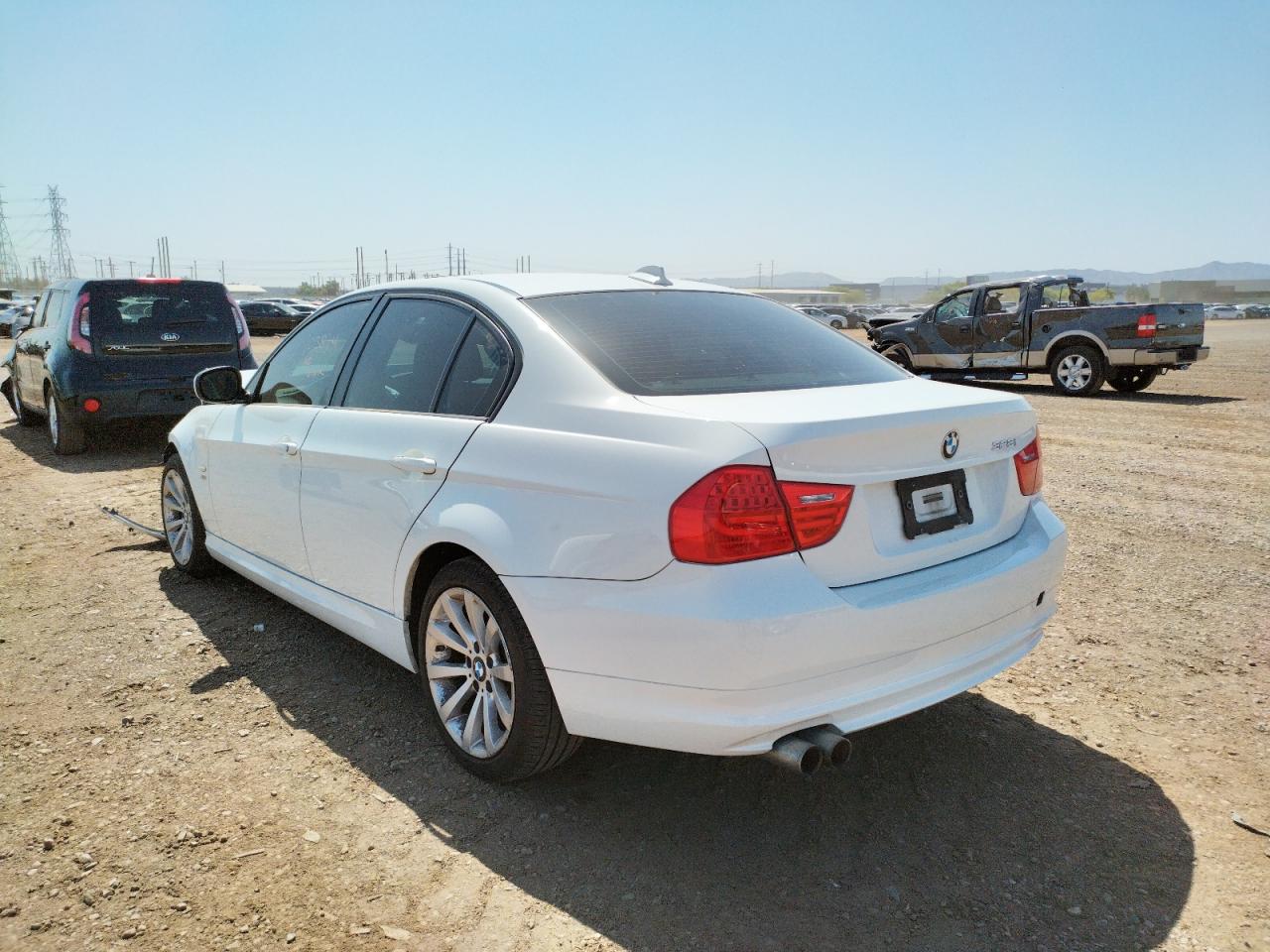 Photo 3 from auction – 2011 BMW 328 XI with VIN WBAPK7G59BNN78023