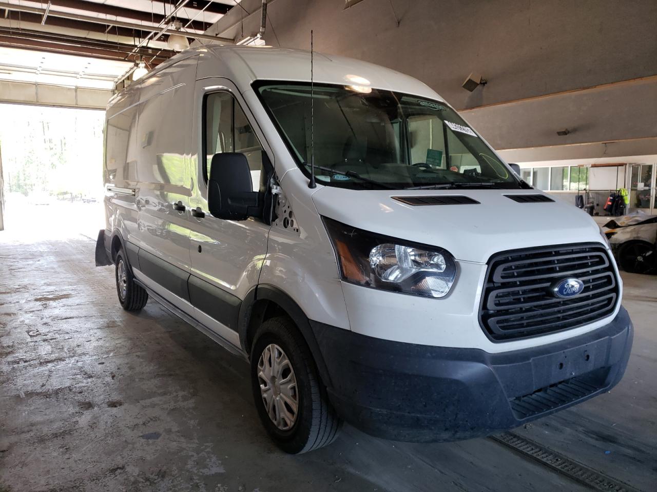 FORD TRANSIT T- 2019 with VIN 1FTYR2CM6KKA88904 - Photo from auction