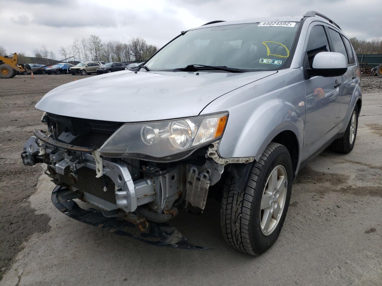 Photo 2 from auction – 2007 MITSUBISHI OUTLANDER with VIN JA4MT31X27Z006744