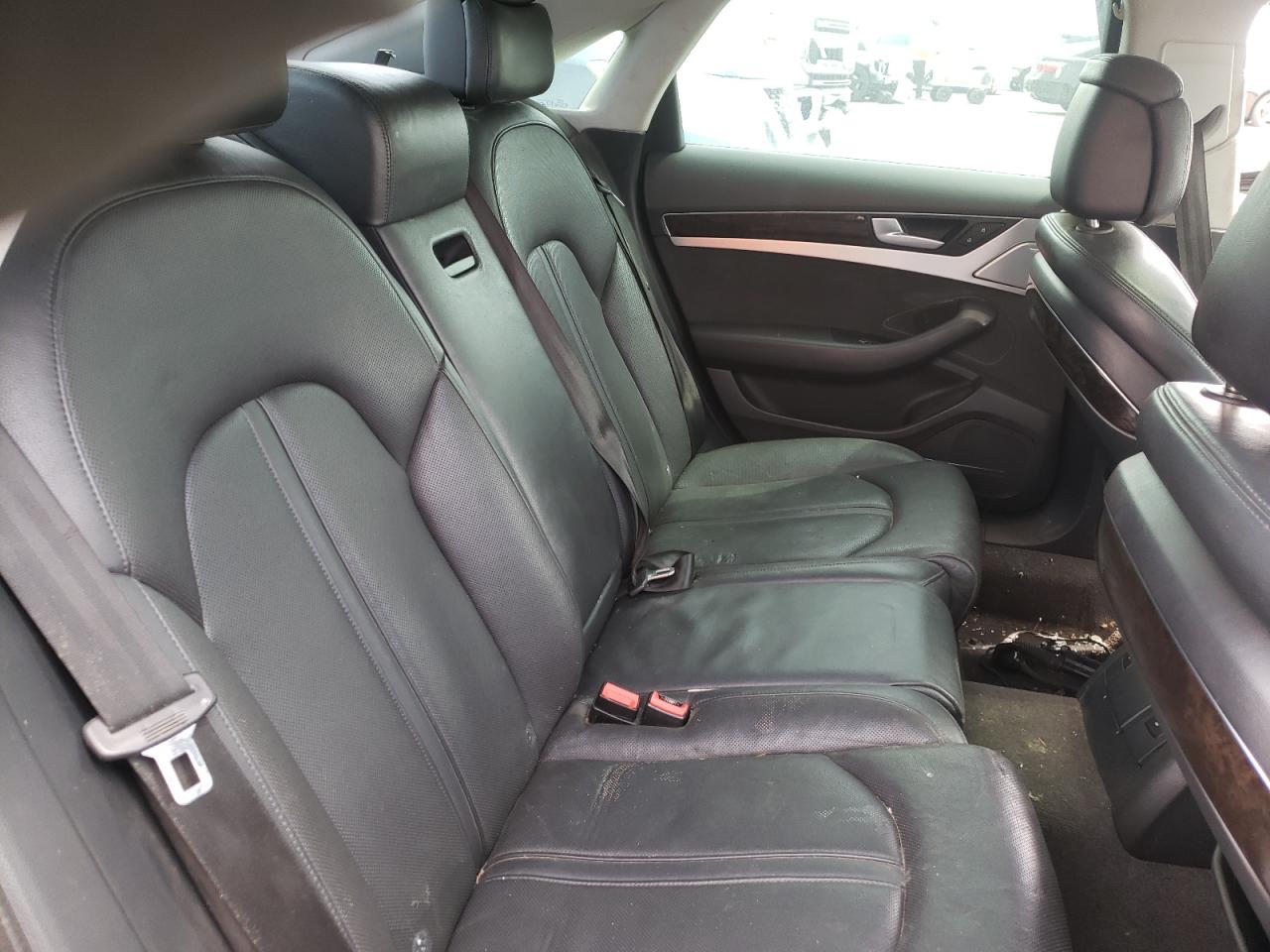 Photo 6 from auction – 2011 AUDI A8 QUATTRO with VIN WAUAVAFD8BN000630
