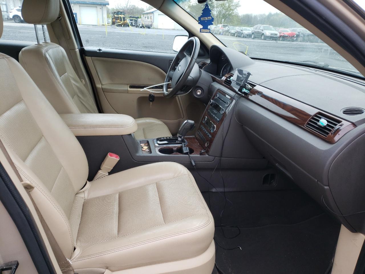 Photo 5 from auction – 2008 FORD TAURUS SEL with VIN 1FAHP24W68G144962