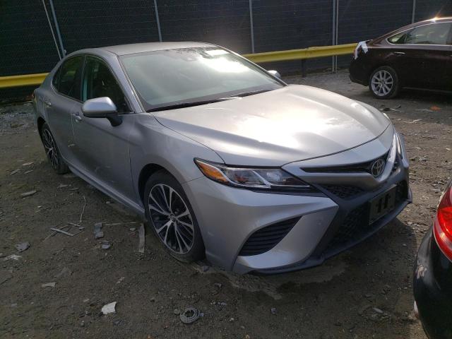 TOYOTA CAMRY SE 2020 with VIN 4T1G11AK2LU927883 - Photo from auction