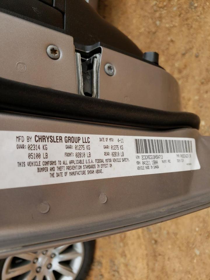 Photo 10 from auction – 2011 CHRYSLER 300 LIMITE with VIN 2C3CA5CG1BH564713