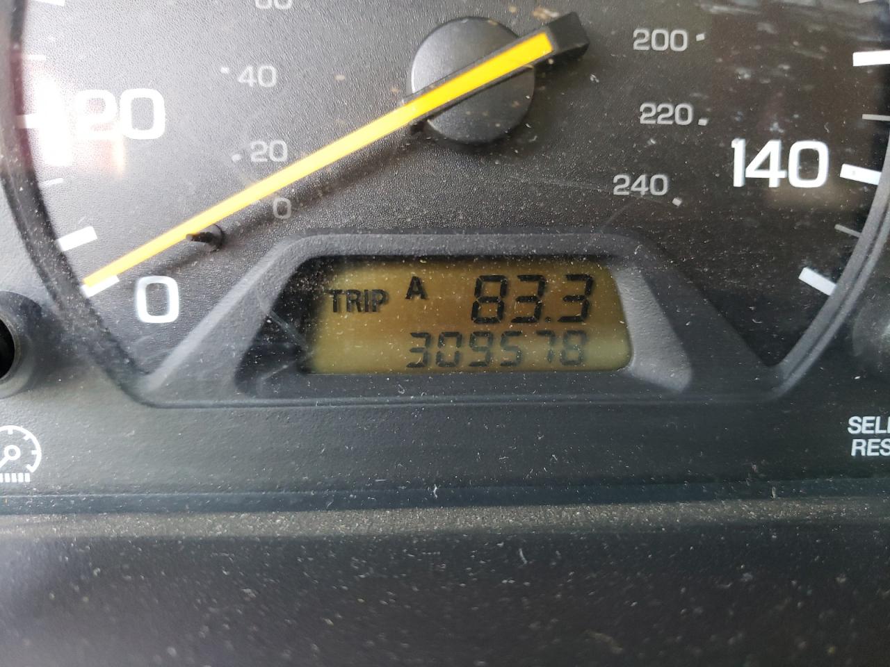 Photo 8 from auction – 2001 HONDA ACCORD EX with VIN 1HGCG16501A014351