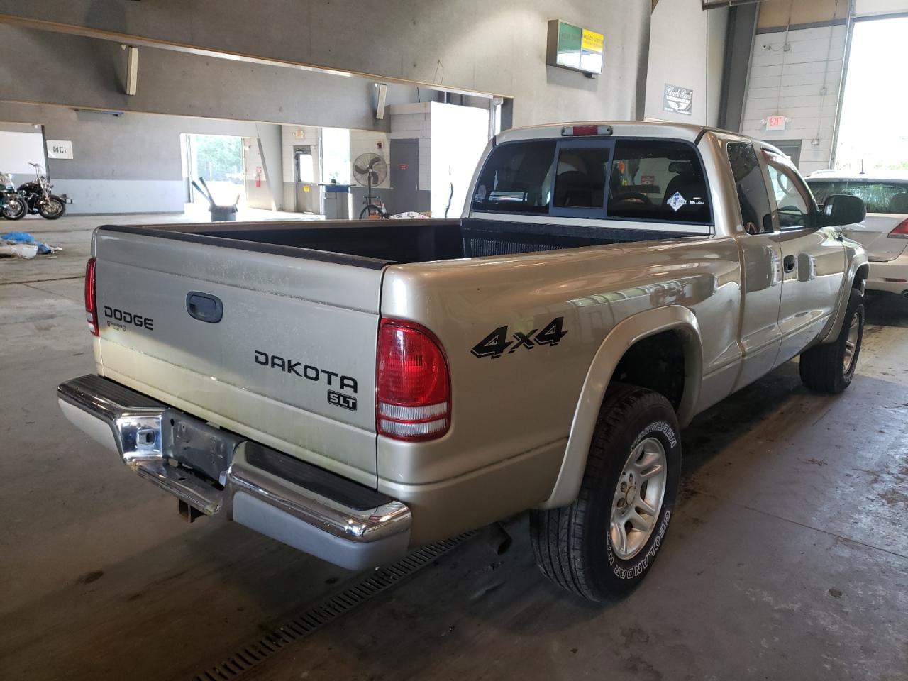 Photo 4 from auction – 2003 DODGE DAKOTA SLT with VIN 1D7HG42N93S267036