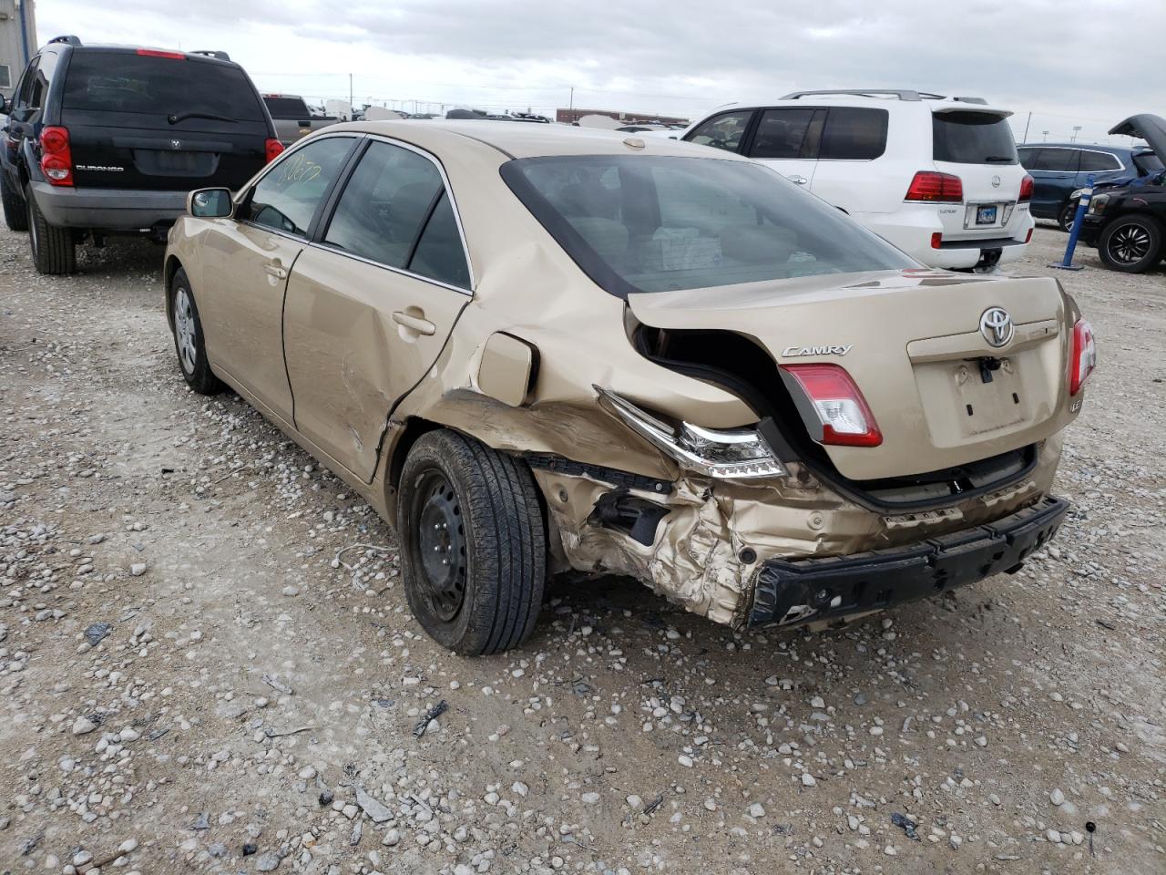 Photo 3 from auction – 2011 TOYOTA CAMRY BASE with VIN 4T1BF3EK3BU189592