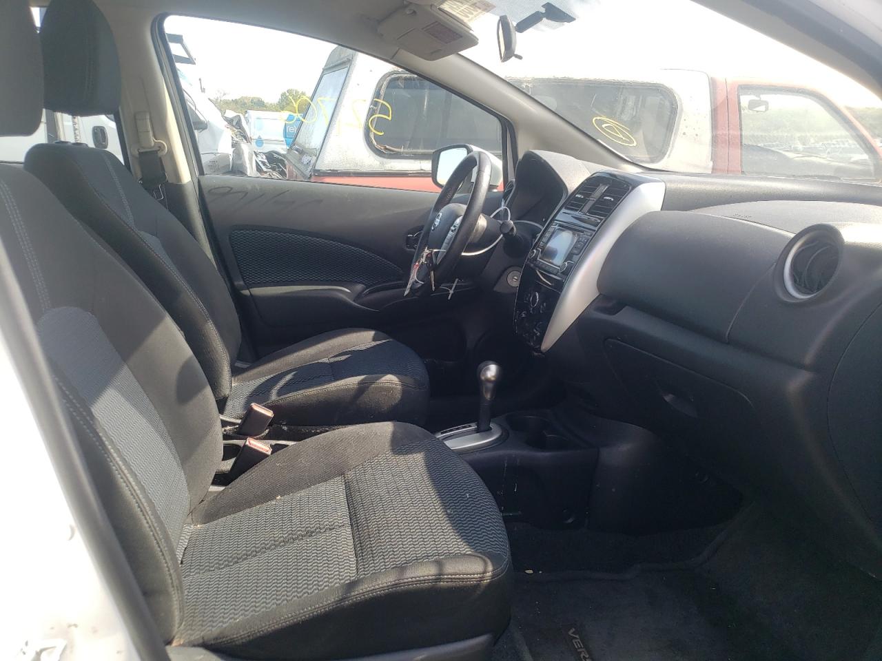 Photo 5 from auction – 2016 NISSAN VERSA NOTE with VIN 3N1CE2CP6GL360716