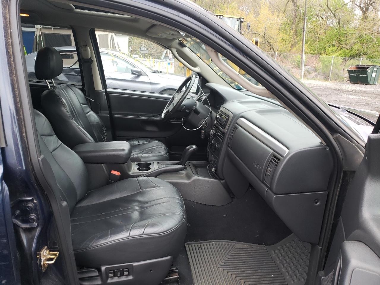 Photo 5 from auction – 2004 JEEP GRAND CHER with VIN 1J4GW48S94C398351
