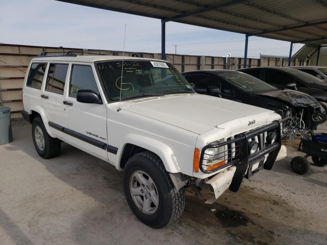 JEEP CHEROKEE S 2001 with VIN 1J4FT48SX1L604017 - Photo from auction