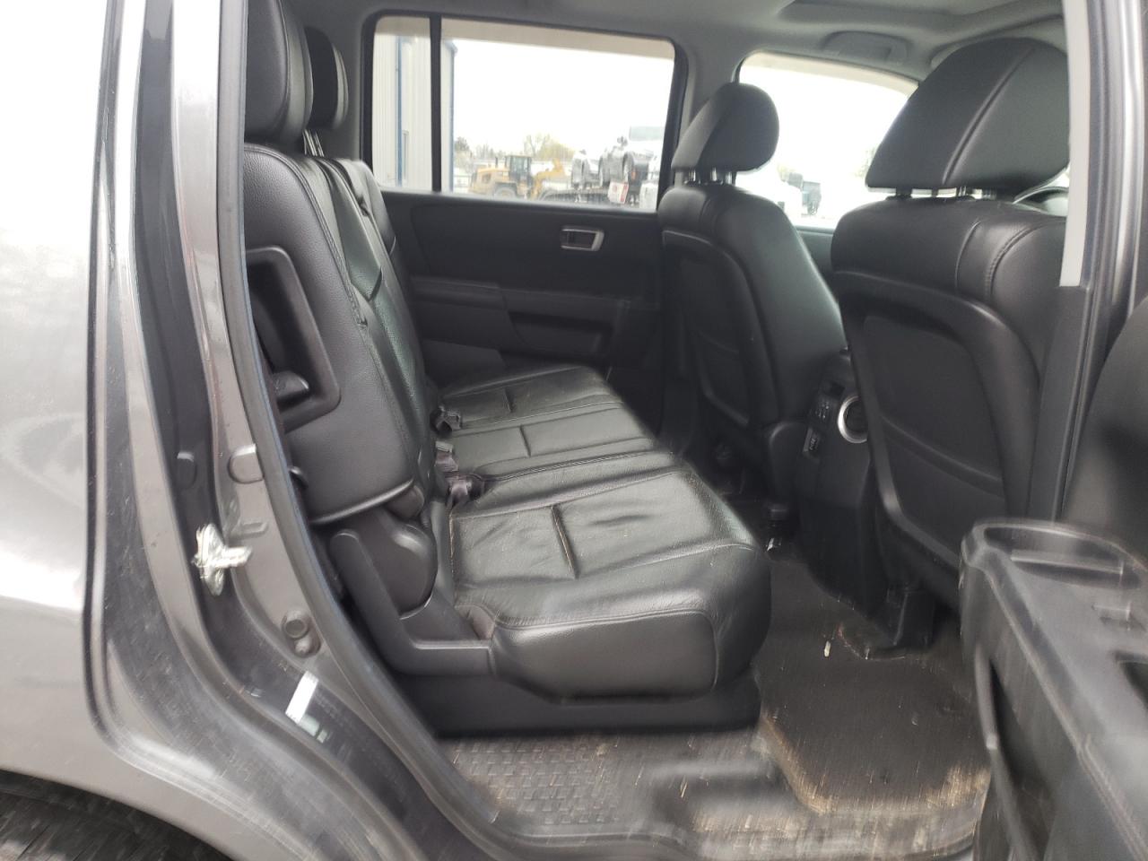 Photo 6 from auction – 2012 HONDA PILOT EXL with VIN 5FNYF4H52CB004999