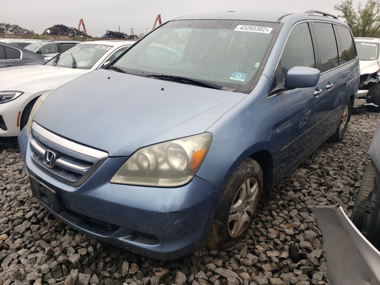 Photo 2 from auction – 2007 HONDA ODYSSEY EX with VIN 5FNRL38427B082042