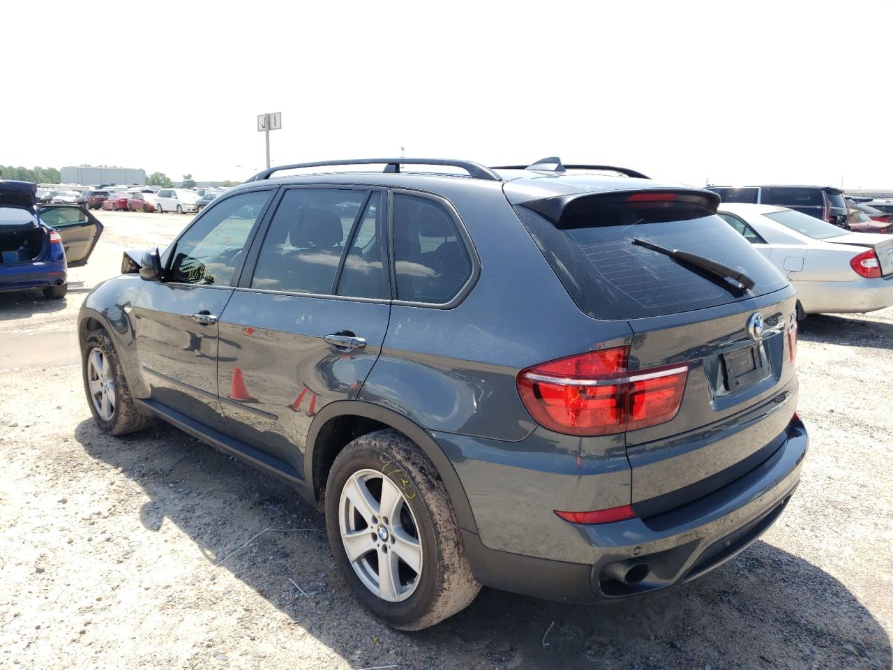 Photo 3 from auction – 2013 BMW X5 XDRIVE3 with VIN 5UXZV4C53D0B05520