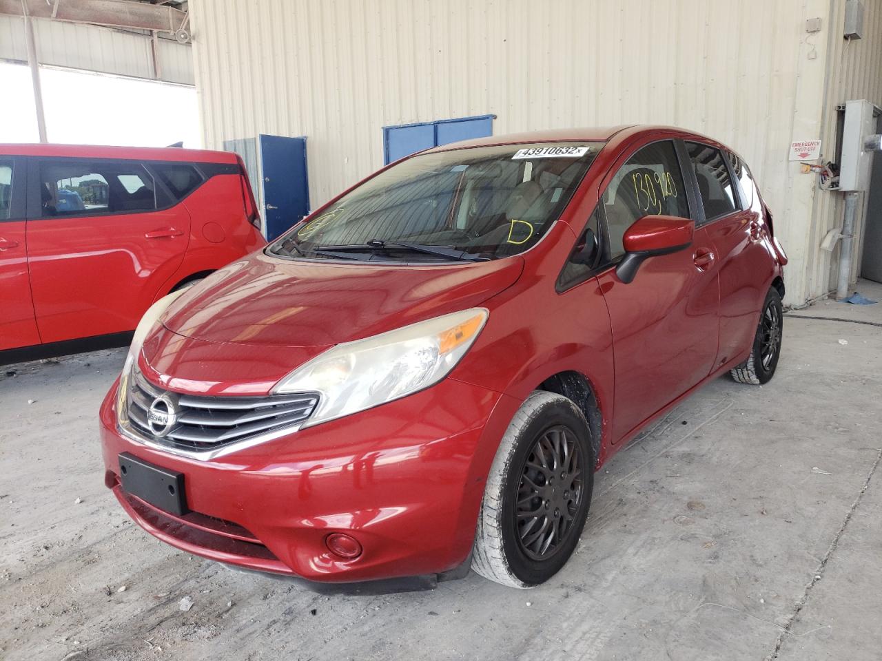 Photo 2 from auction – 2015 NISSAN VERSA NOTE with VIN 3N1CE2CP3FL397821