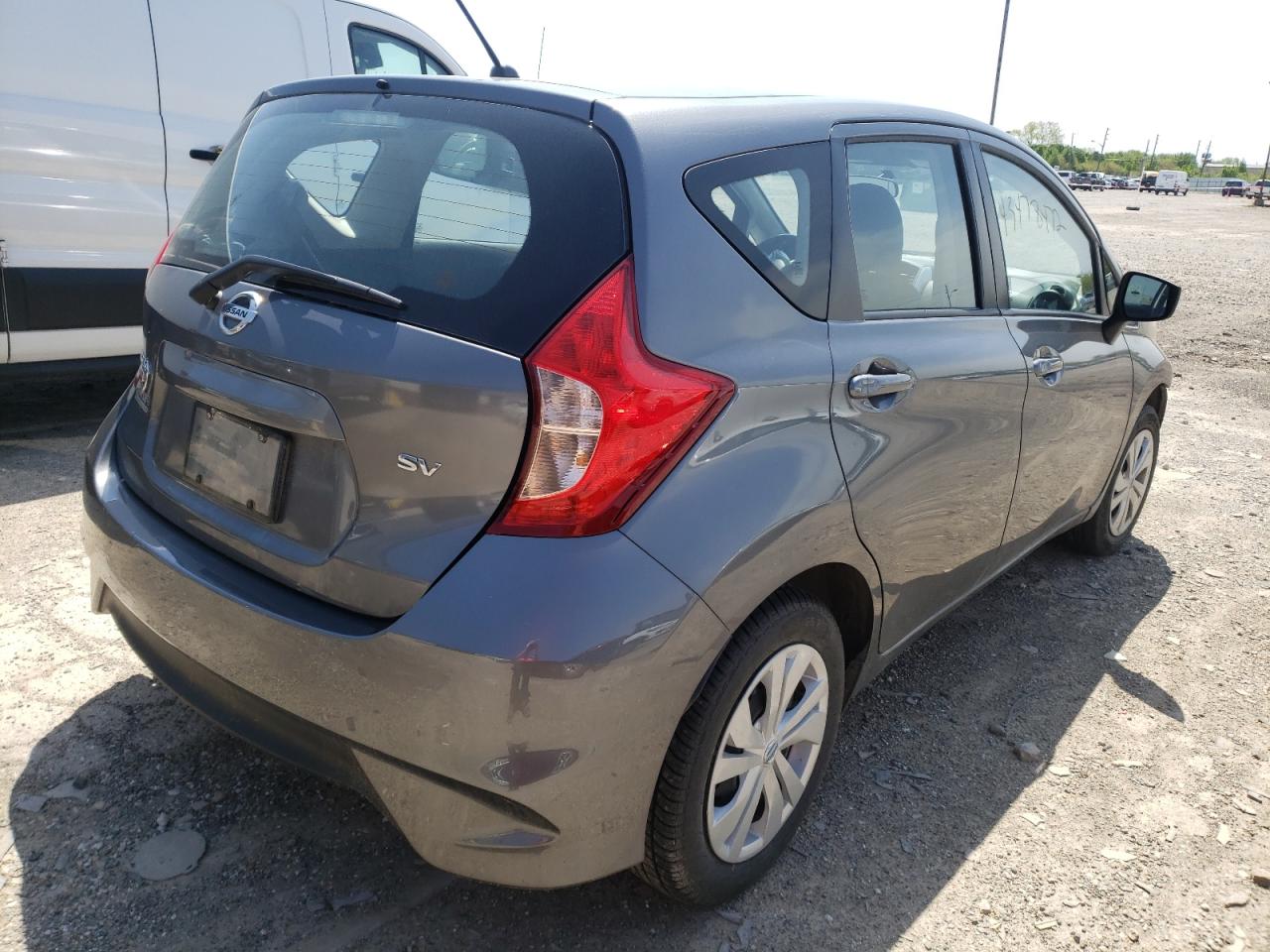 Photo 4 from auction – 2019 NISSAN VERSA NOTE with VIN 3N1CE2CP2KL364089