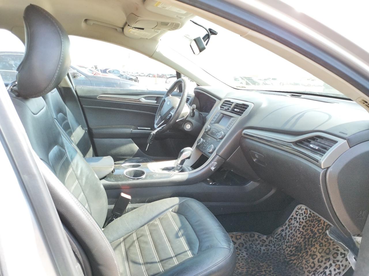 Photo 5 from auction – 2013 FORD FUSION SE with VIN 3FA6P0HR4DR161004