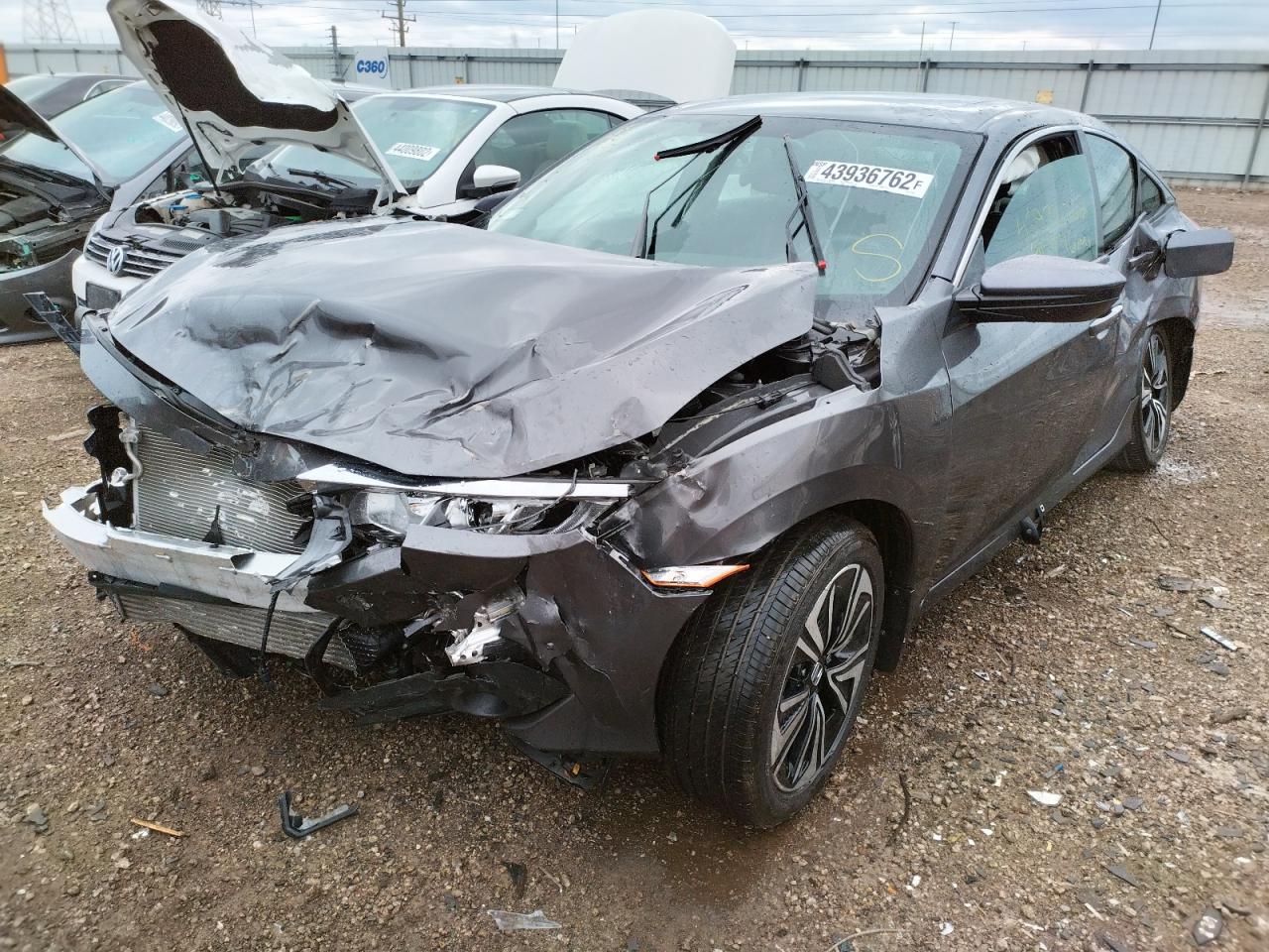 Photo 2 from auction – 2016 HONDA CIVIC EX with VIN 2HGFC1F32GH659407
