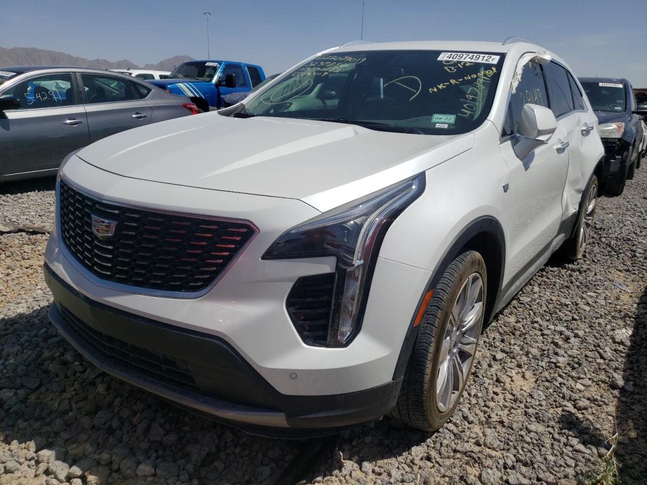 Photo 2 from auction – 2020 CADILLAC XT4 PREMIU with VIN 1GYFZCR44LF056512