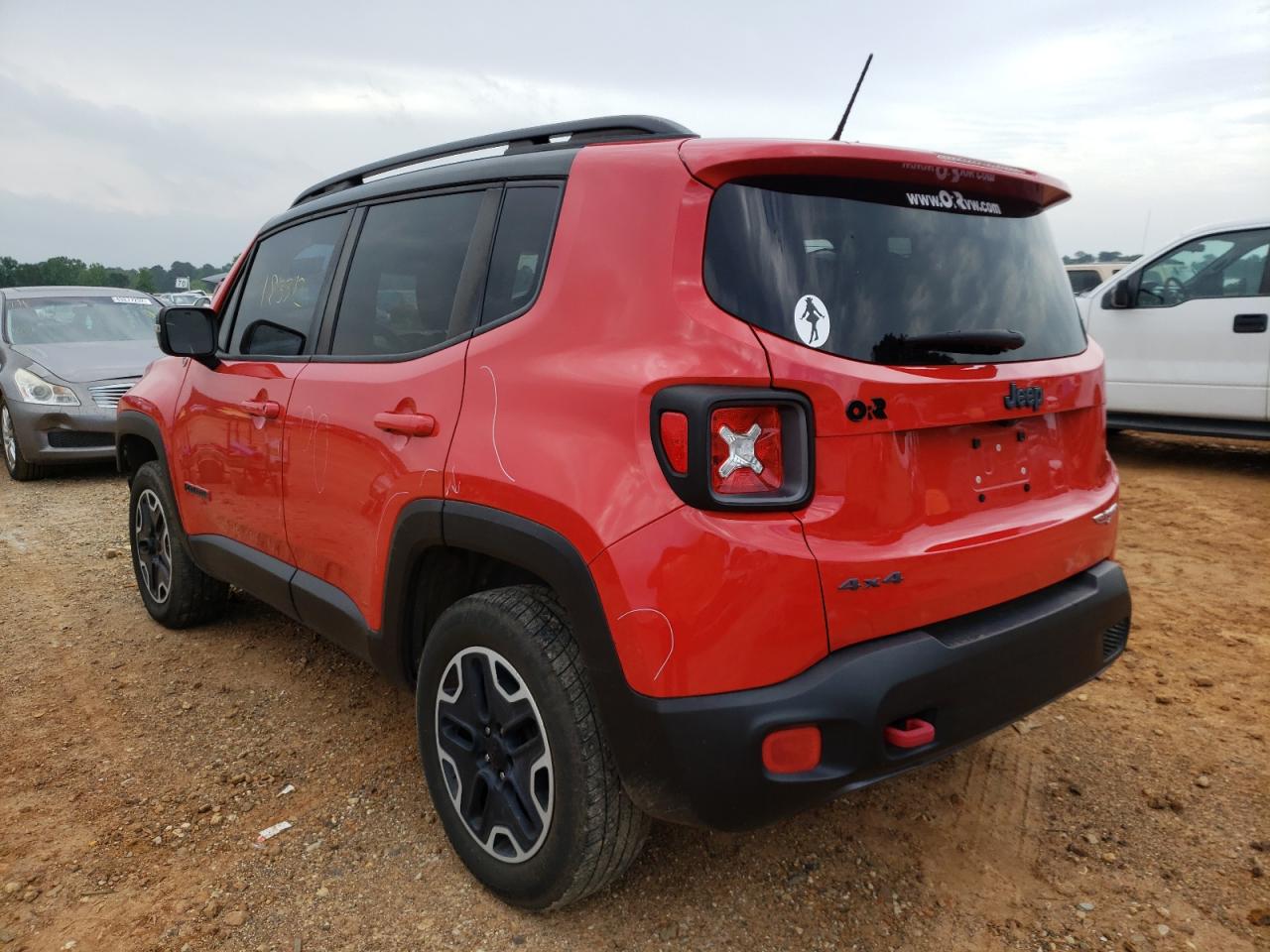 Photo 3 from auction – 2016 JEEP RENEGADE T with VIN ZACCJBCT3GPC93652