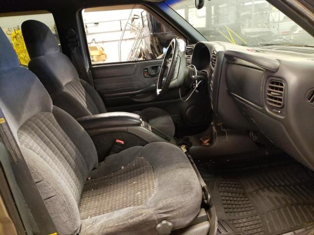 Photo 5 from auction – 1998 CHEVROLET BLAZER with VIN 1GNDT13W1W2214272