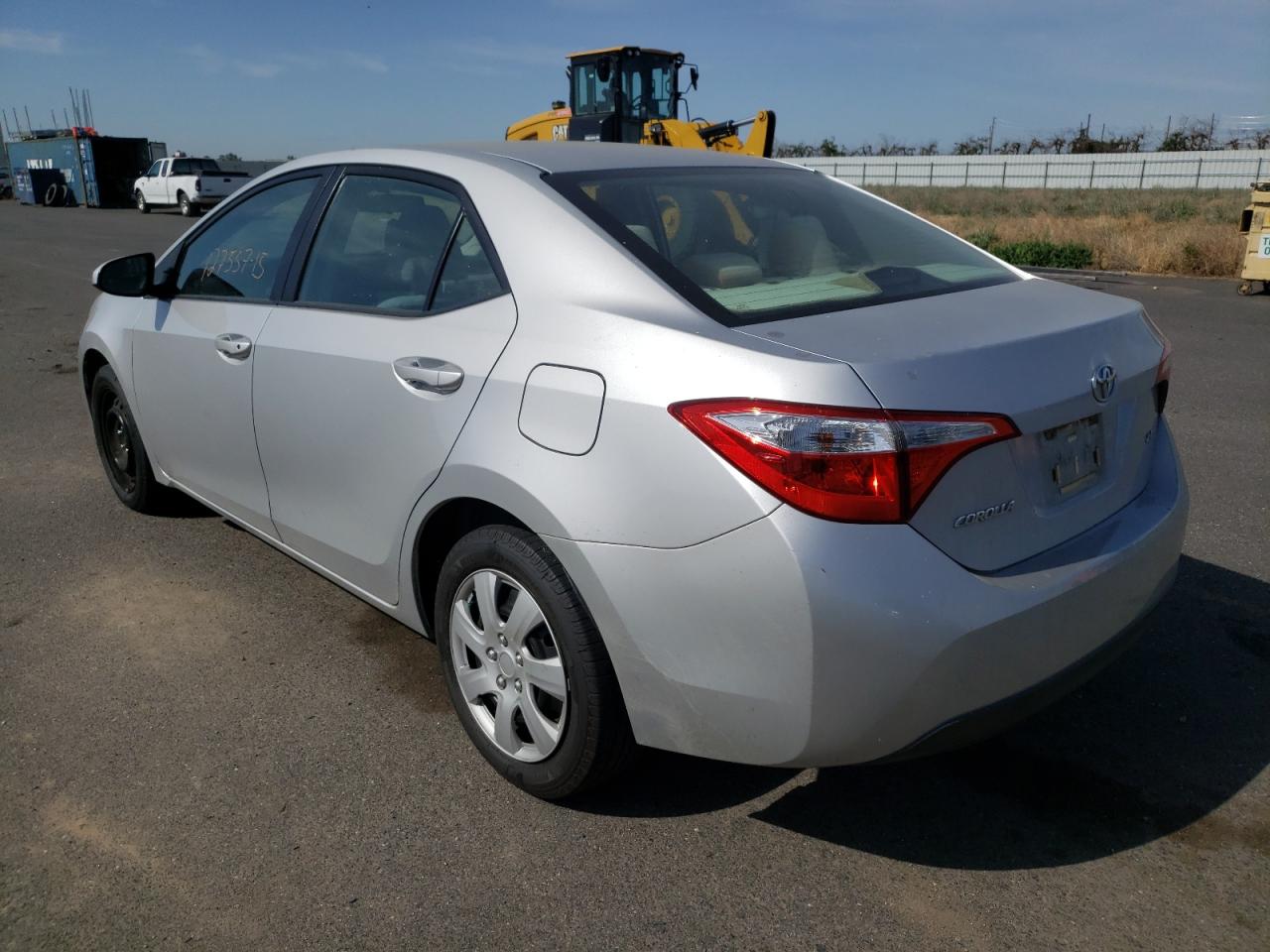 Photo 3 from auction – 2015 TOYOTA COROLLA L with VIN 5YFBURHE4FP356225