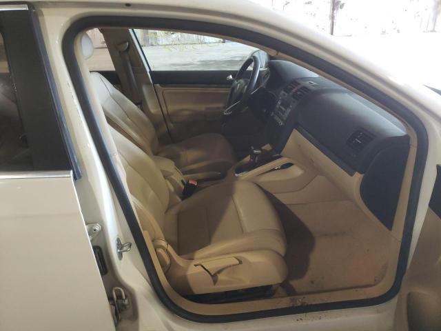 Photo 5 from auction – 2007 VOLKSWAGEN JETTA WOLF with VIN 3VWEF71K97M180578