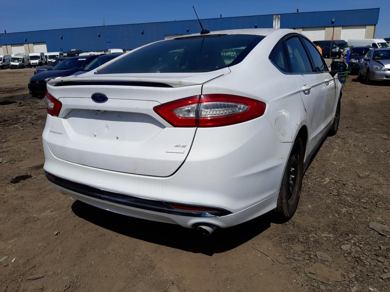 Photo 4 from auction – 2013 FORD FUSION S with VIN 3FA6P0G74DR212632