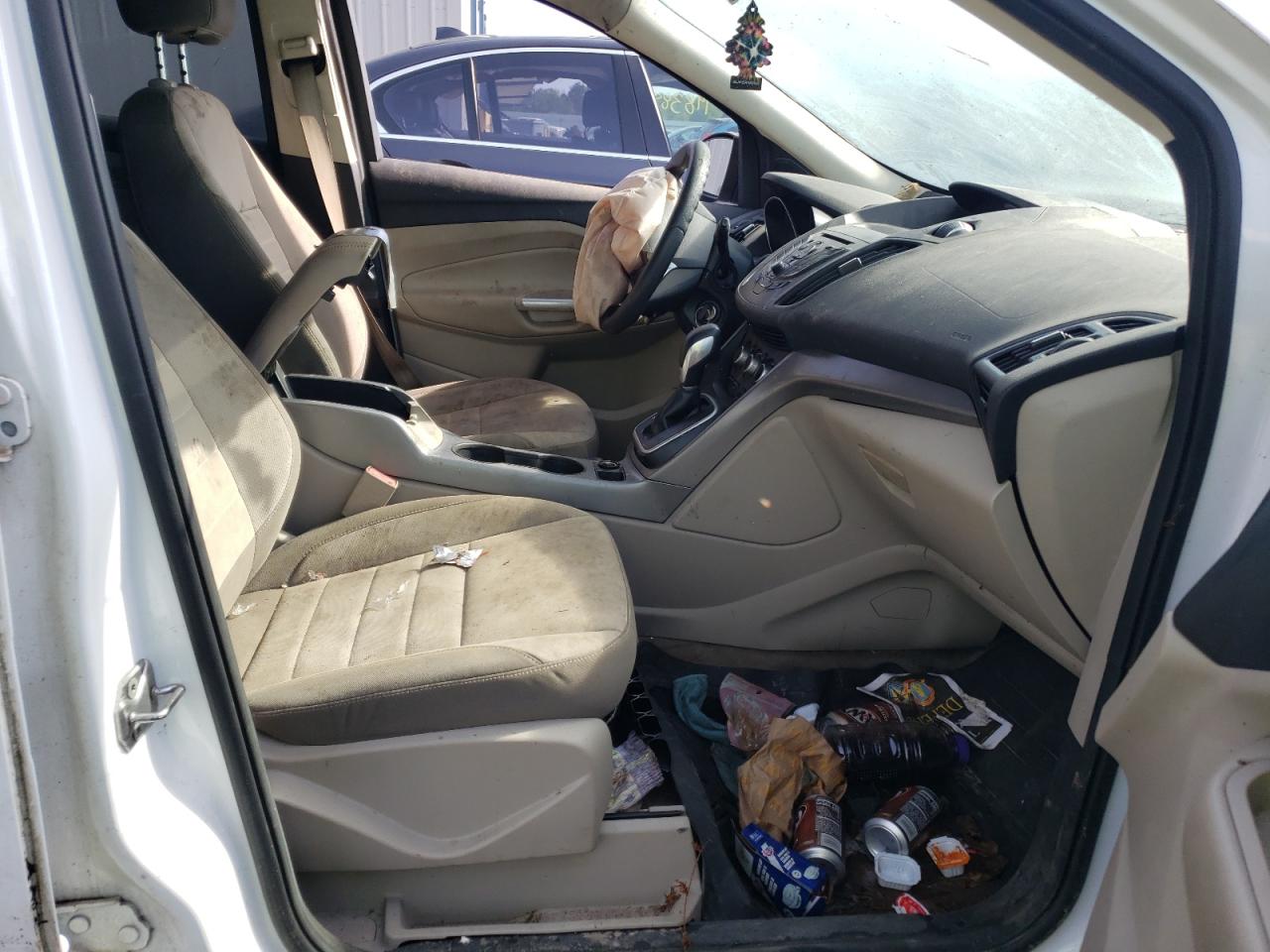 Photo 5 from auction – 2013 FORD ESCAPE SE with VIN 1FMCU0GX2DUC80017