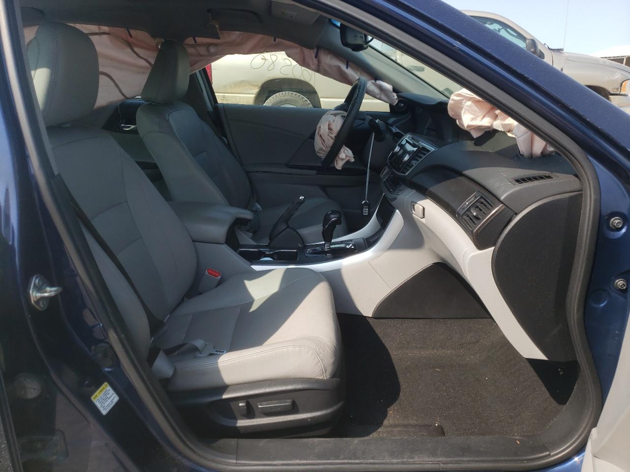 Photo 5 from auction – 2014 HONDA ACCORD EXL with VIN 1HGCR2F86EA196153