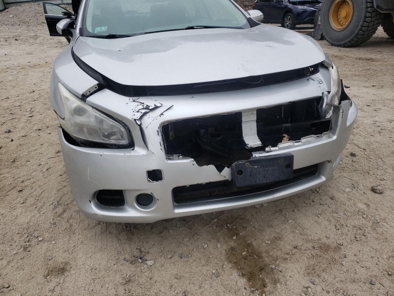 Photo 9 from auction – 2011 NISSAN MAXIMA S with VIN 1N4AA5AP5BC806112