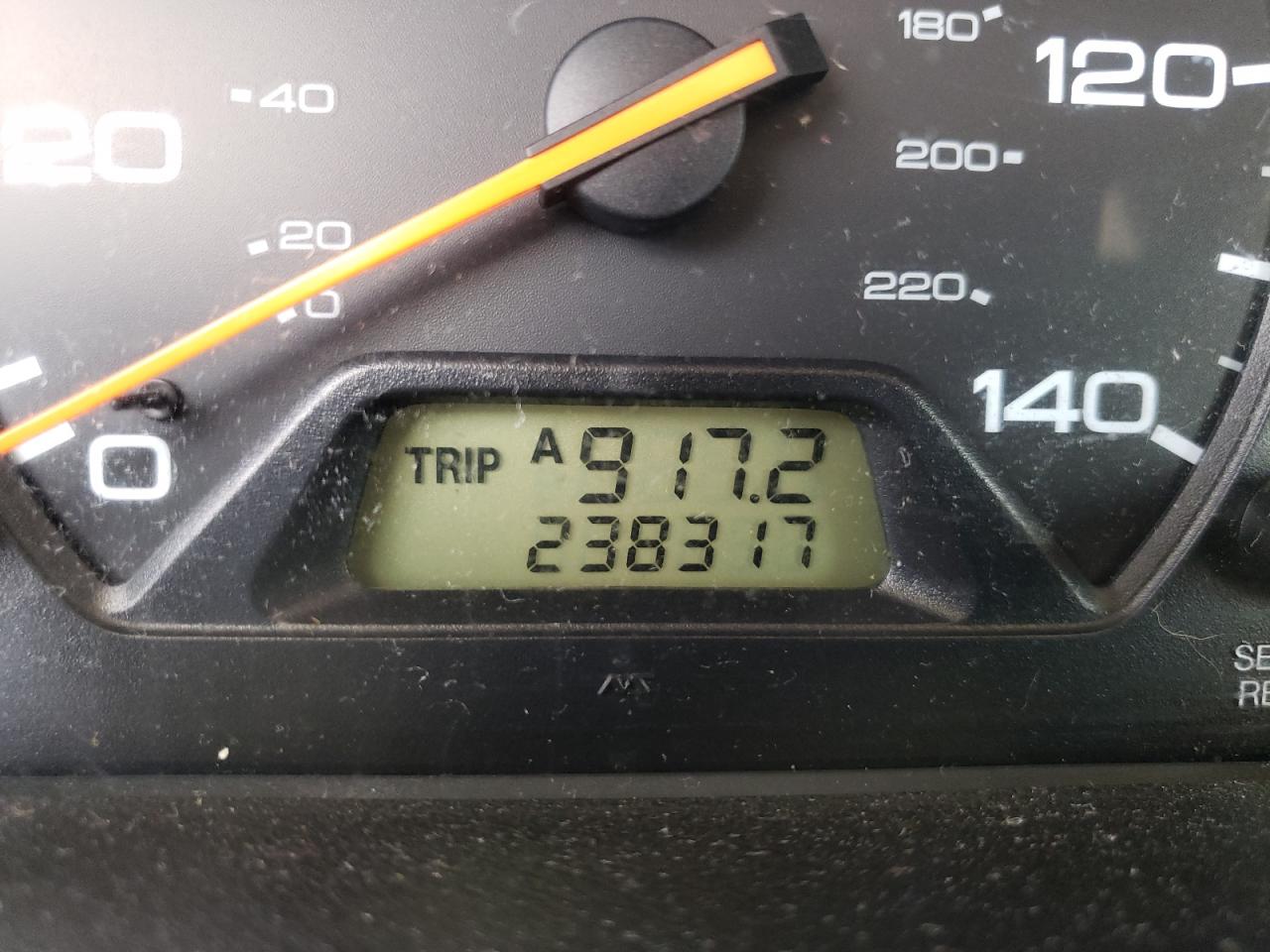 Photo 8 from auction – 2002 HONDA ODYSSEY EX with VIN 2HKRL18052H520385