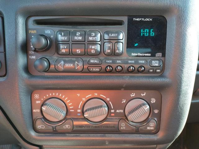 Photo 9 from auction – 1998 CHEVROLET BLAZER with VIN 1GNDT13W9W2266698