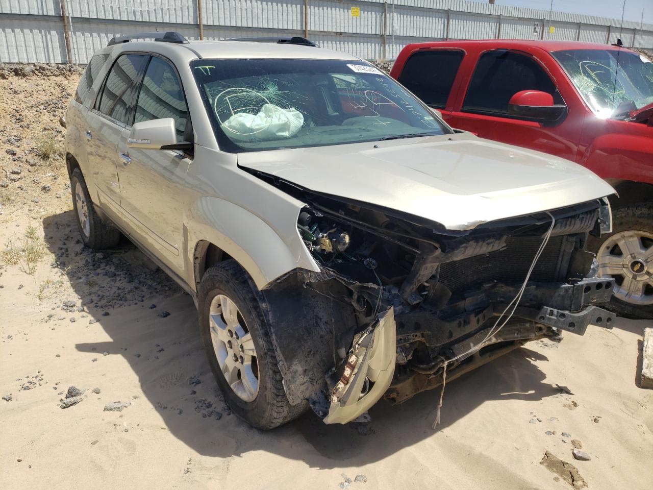 GMC ACADIA SLT 2014 with VIN 1GKKRRKD8EJ102199 - Photo from auction