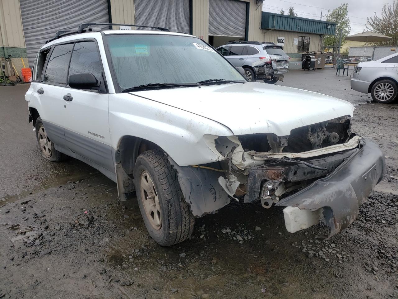 SUBARU FORESTER L 2002 with VIN JF1SF63582G714105 - Photo from auction