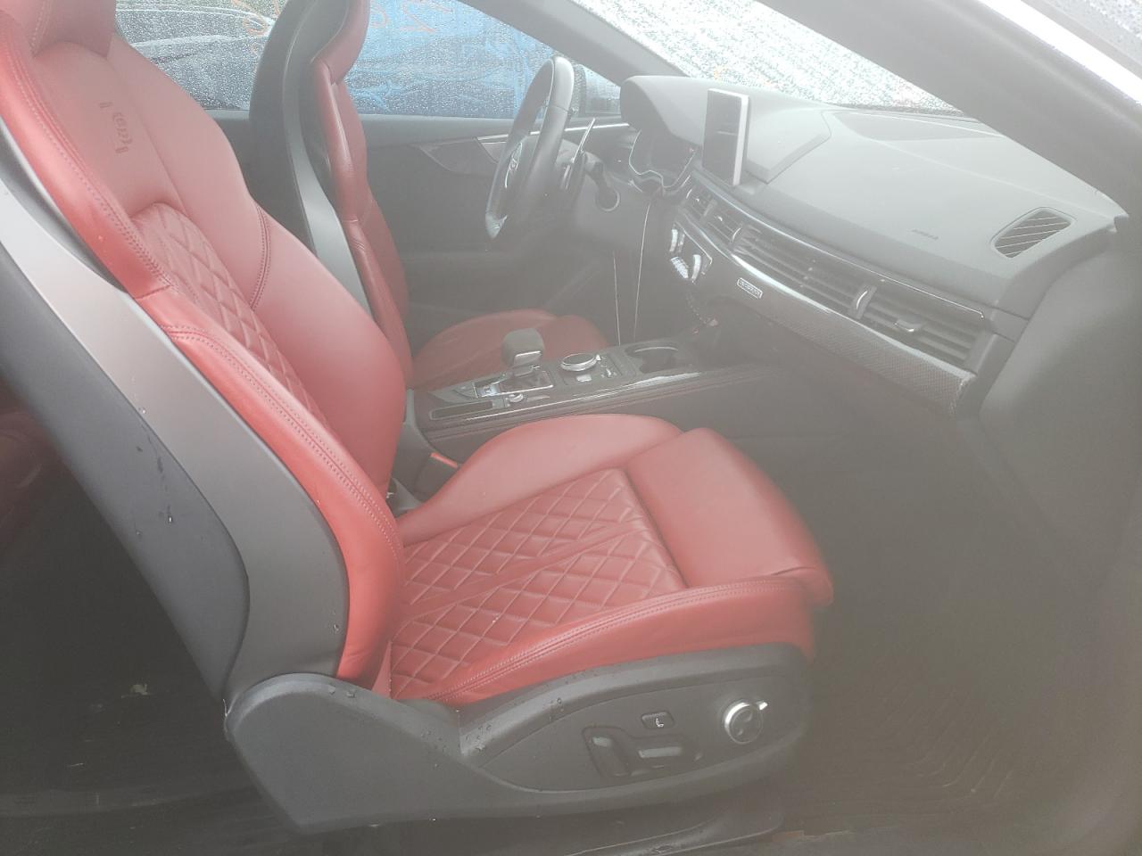 Photo 5 from auction – 2018 AUDI S5 PREMIUM with VIN WAUP4AF56JA032665