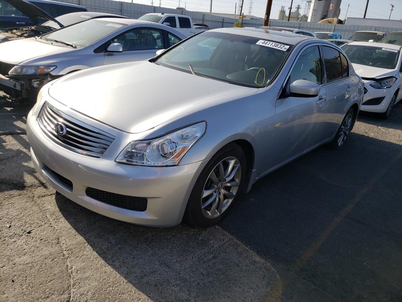 Photo 2 from auction – 2009 INFINITI G37 BASE with VIN JNKCV61E89M303091