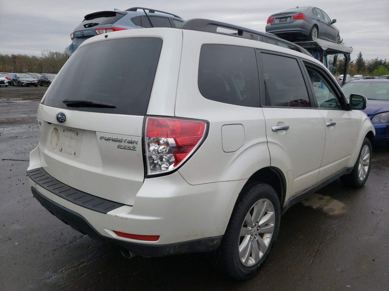 Photo 4 from auction – 2011 SUBARU FORESTER L with VIN JF2SHAECXBH707560