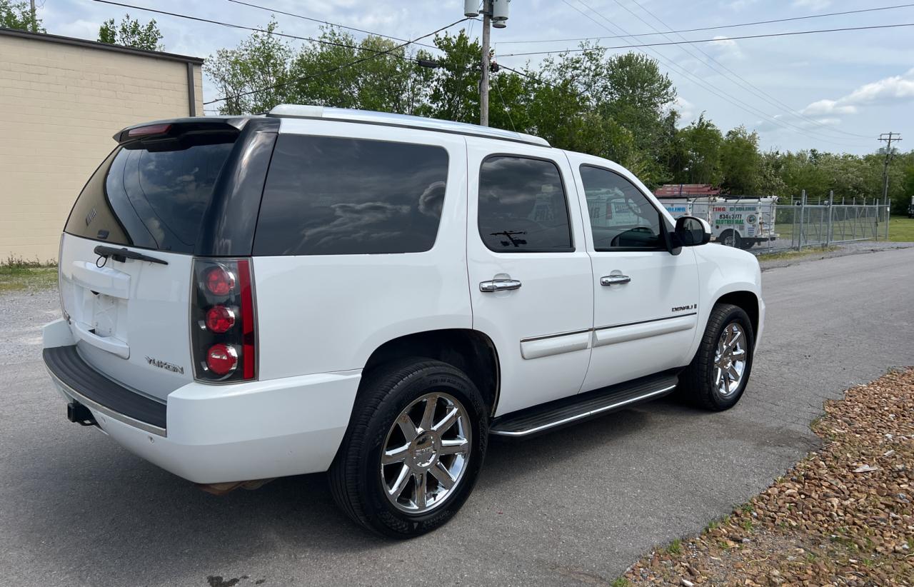 Photo 4 from auction – 2007 GMC YUKON DENA with VIN 1GKFK63847J208853
