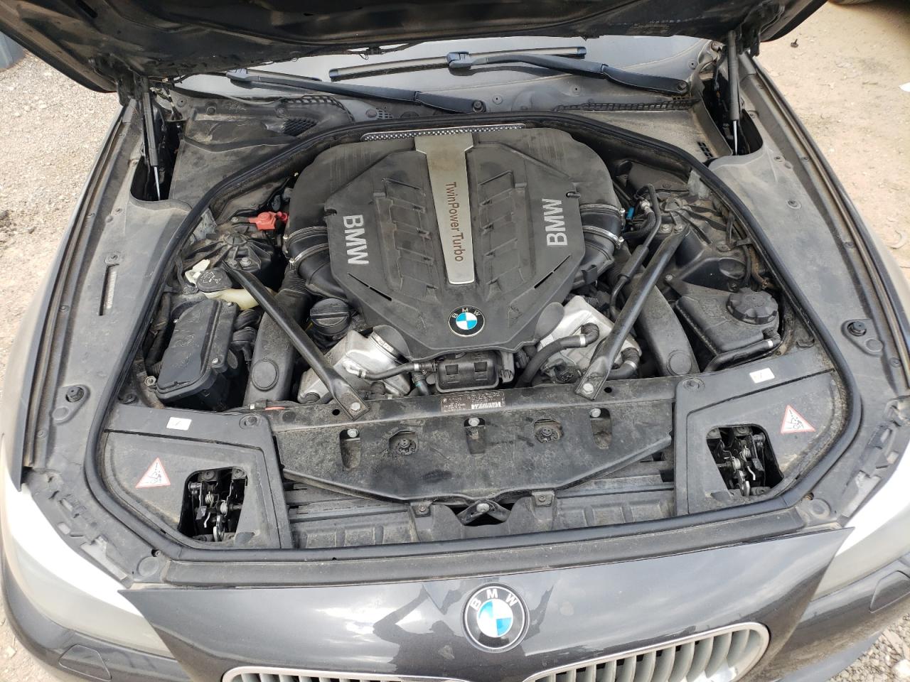 Photo 7 from auction – 2012 BMW 550 I with VIN WBAFR9C56CDX79085