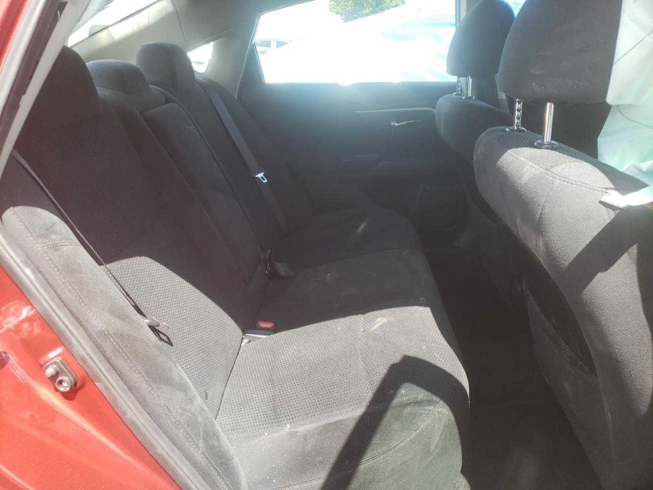 Photo 6 from auction – 2015 NISSAN ALTIMA 2.5 with VIN 1N4AL3AP9FC105402