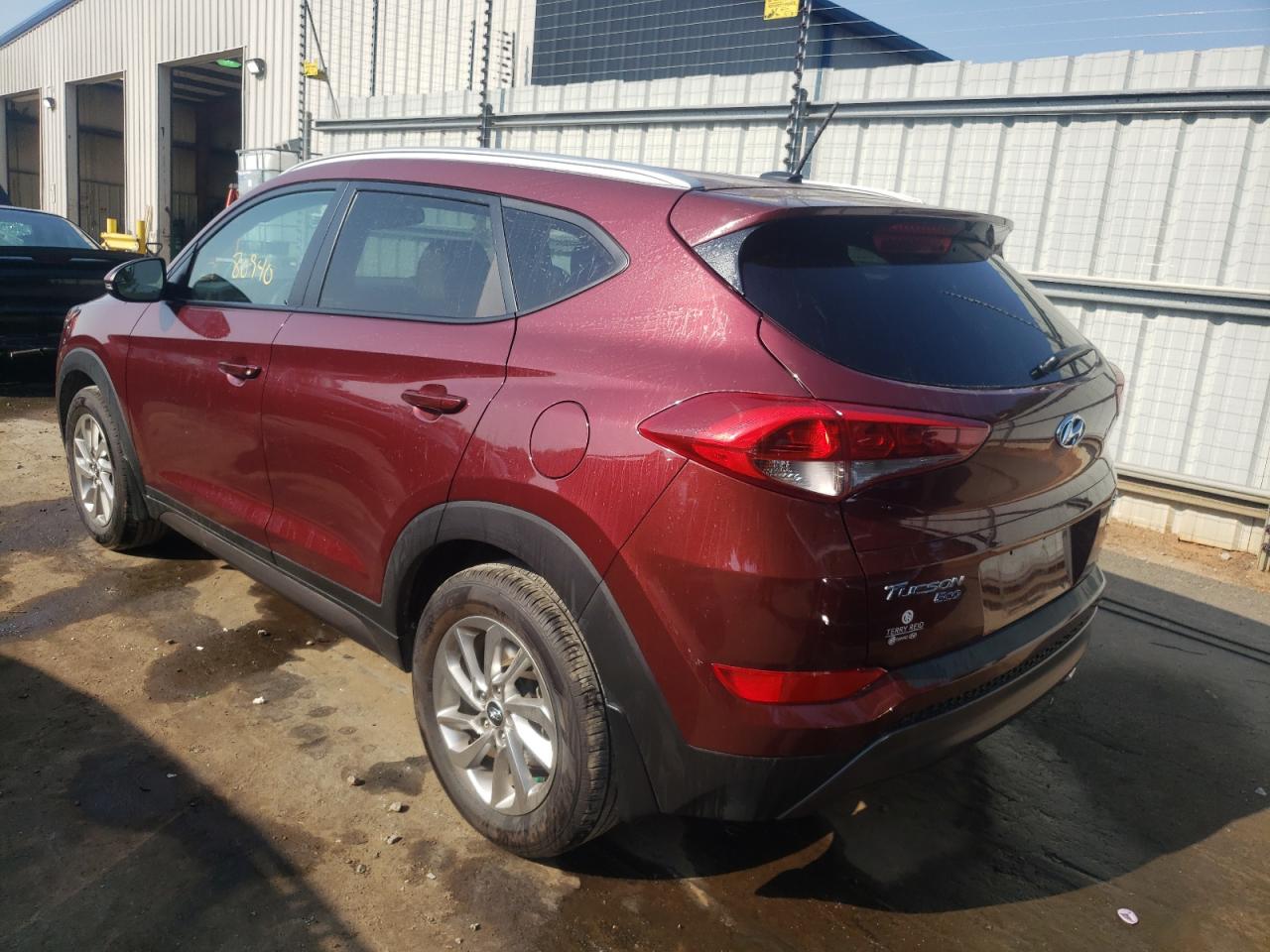 Photo 3 from auction – 2016 HYUNDAI TUCSON LIM with VIN KM8J33A24GU024488