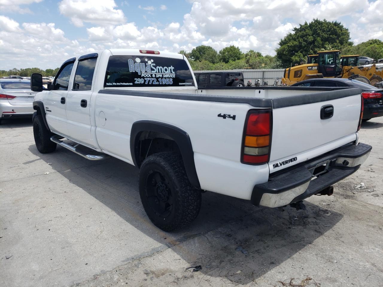 Photo 3 from auction – 2002 CHEVROLET SILVERADO with VIN 1GCHK23102F237293
