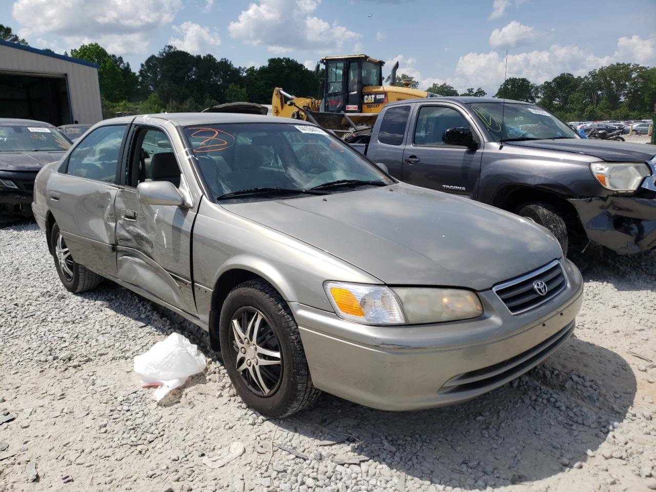 Photo 1 from auction – 2000 TOYOTA CAMRY LE with VIN JT2BG28K2Y0433653