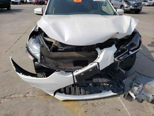 Photo 10 from auction – 2017 NISSAN SENTRA S with VIN 3N1AB7AP3HY355221