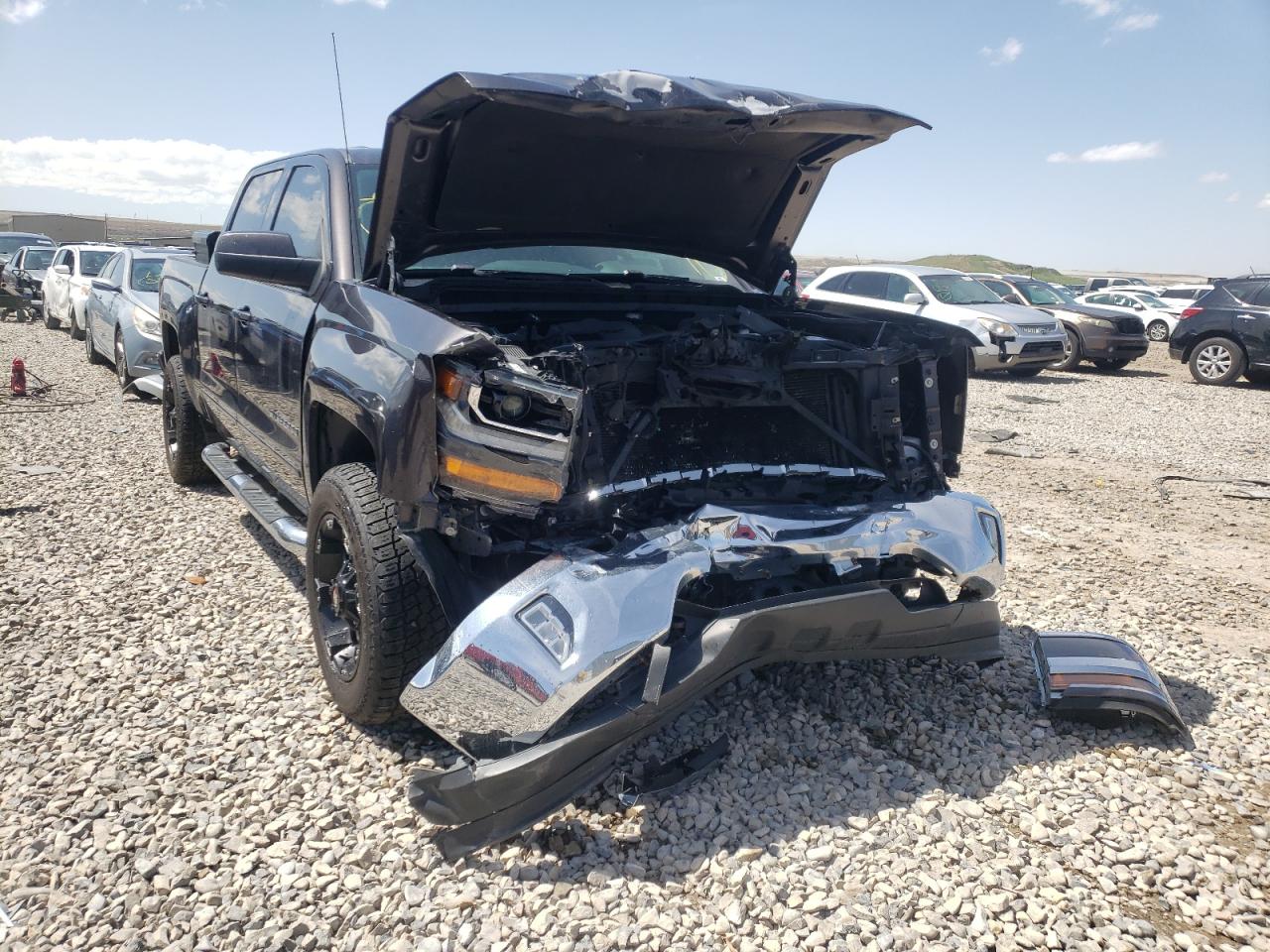 Photo 9 from auction – 2016 CHEVROLET SILVERADO with VIN 3GCUKREC5GG156835