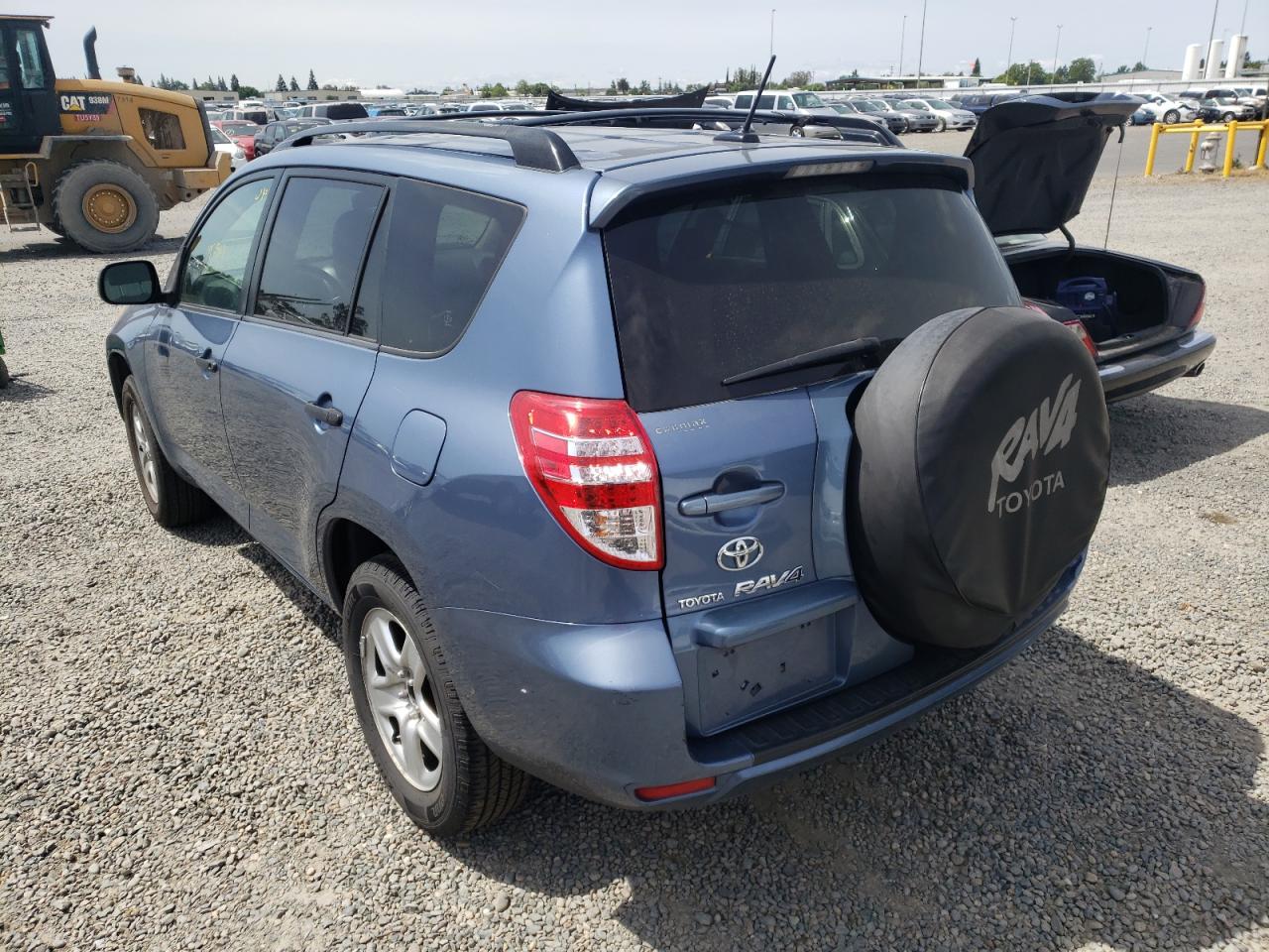 Photo 3 from auction – 2009 TOYOTA RAV4 with VIN JTMZF33V49D011734