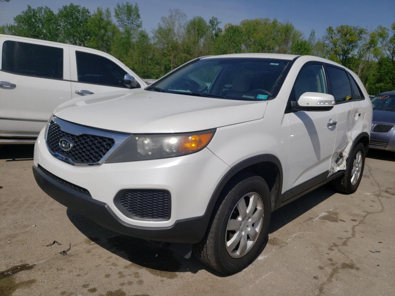 Photo 2 from auction – 2011 KIA SORENTO BA with VIN 5XYKT3A16BG104689